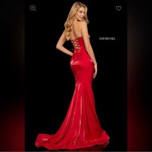 Sherri Hill red strapless prom dress